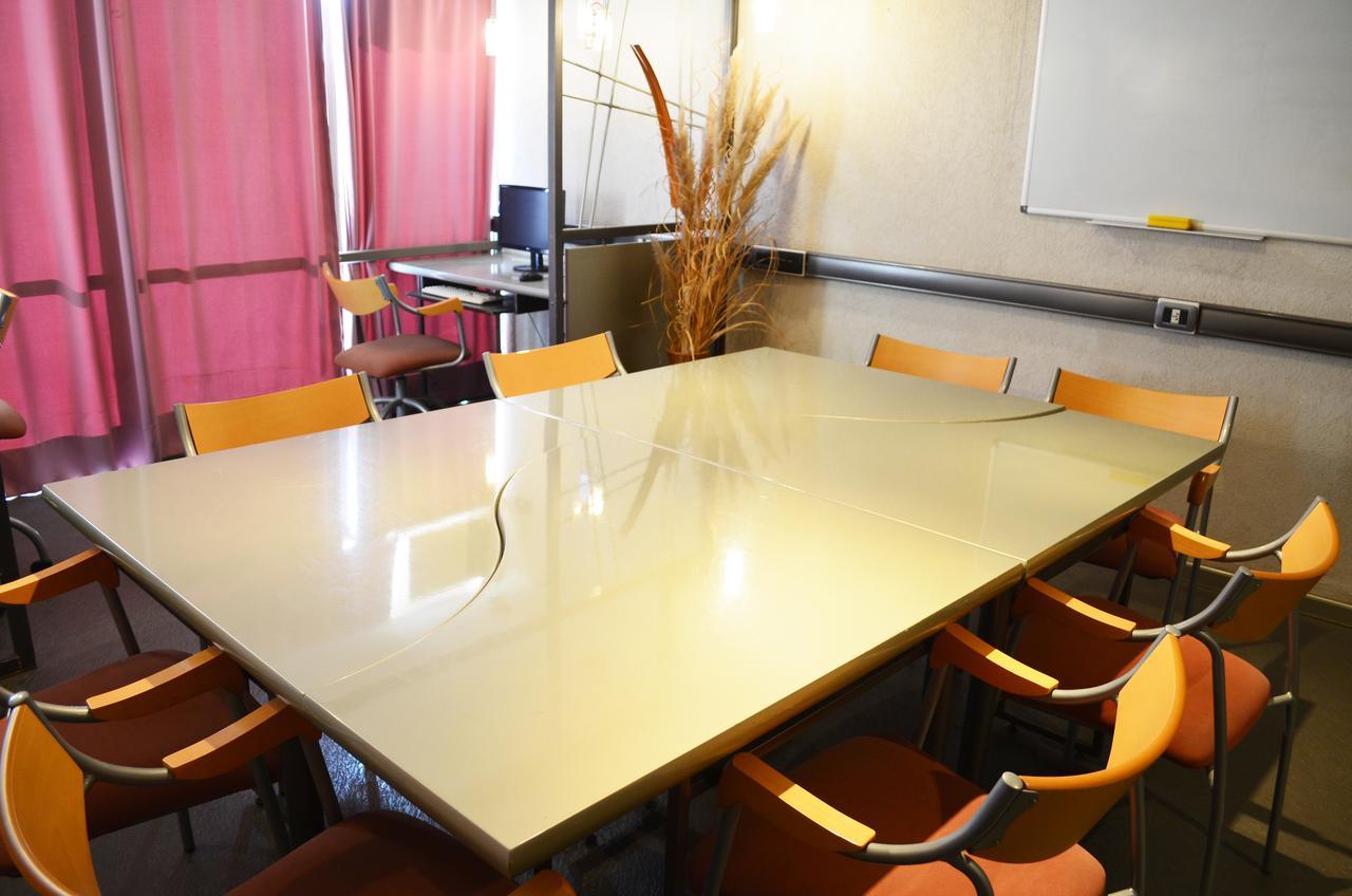 Hotel Huemul General Roca Ngoại thất bức ảnh