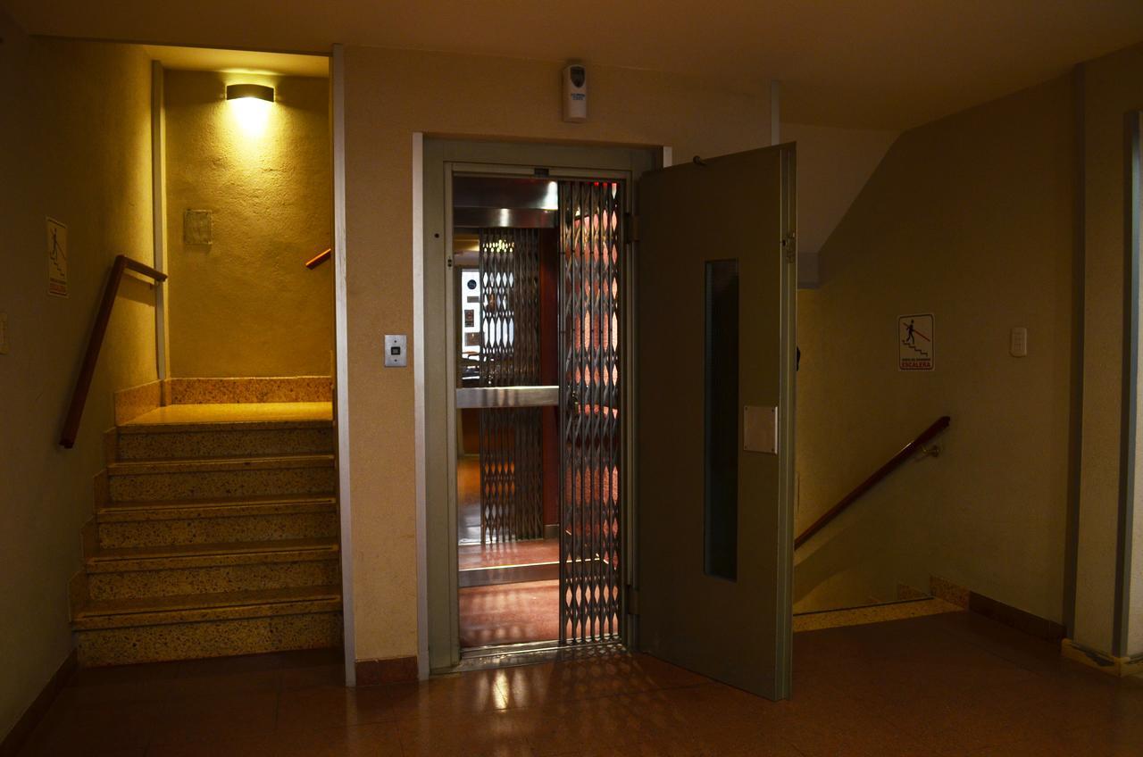 Hotel Huemul General Roca Ngoại thất bức ảnh