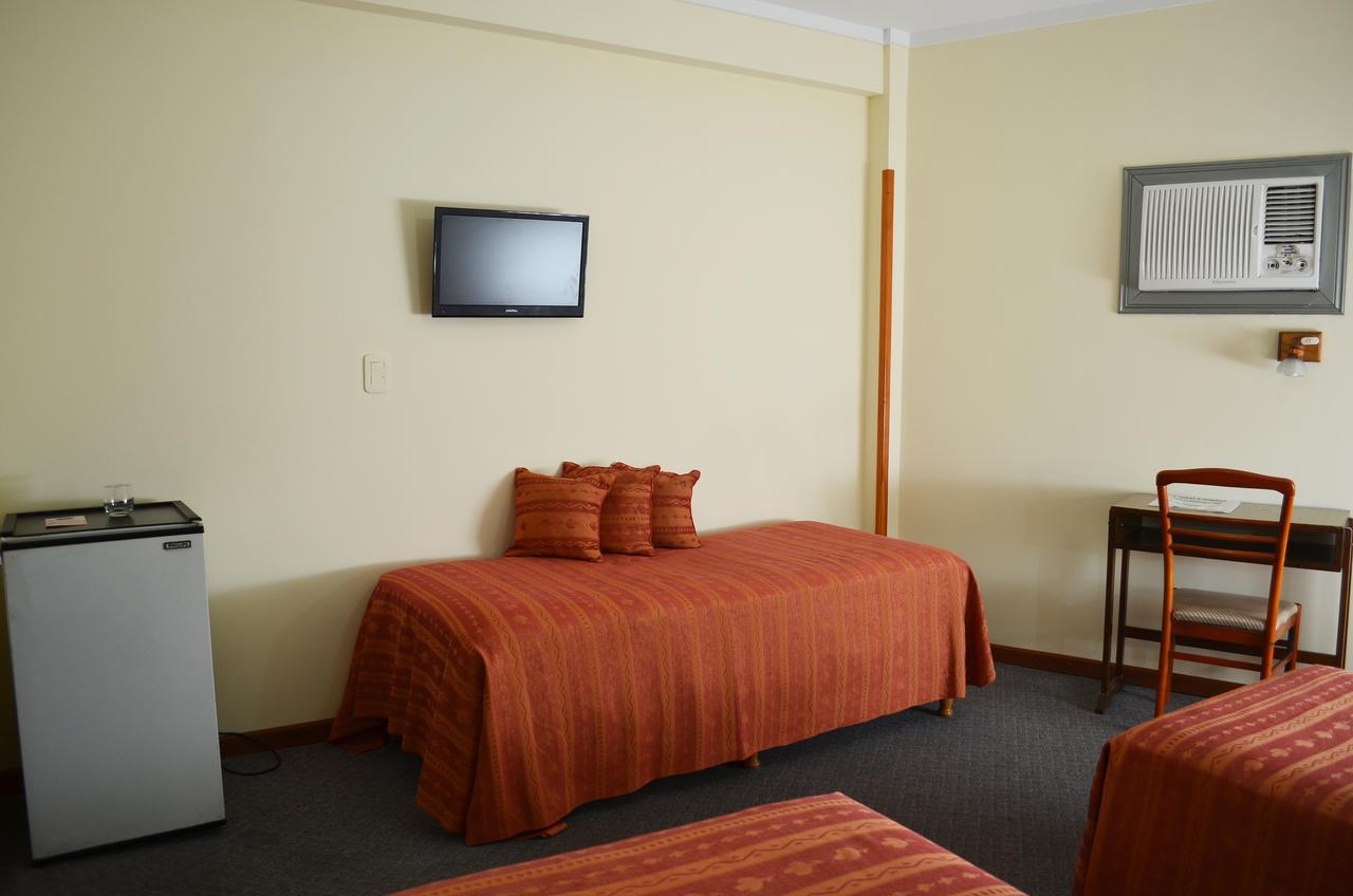 Hotel Huemul General Roca Ngoại thất bức ảnh