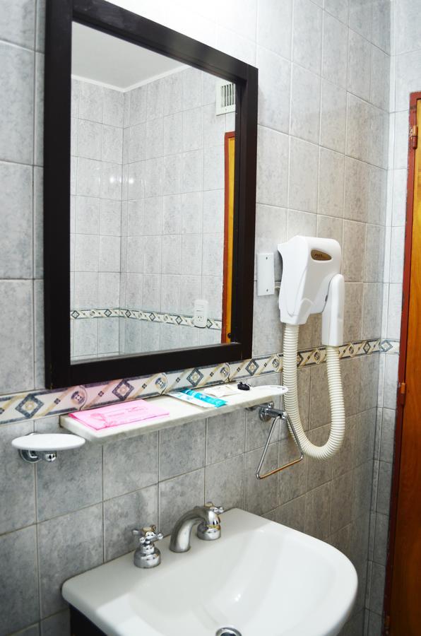Hotel Huemul General Roca Ngoại thất bức ảnh